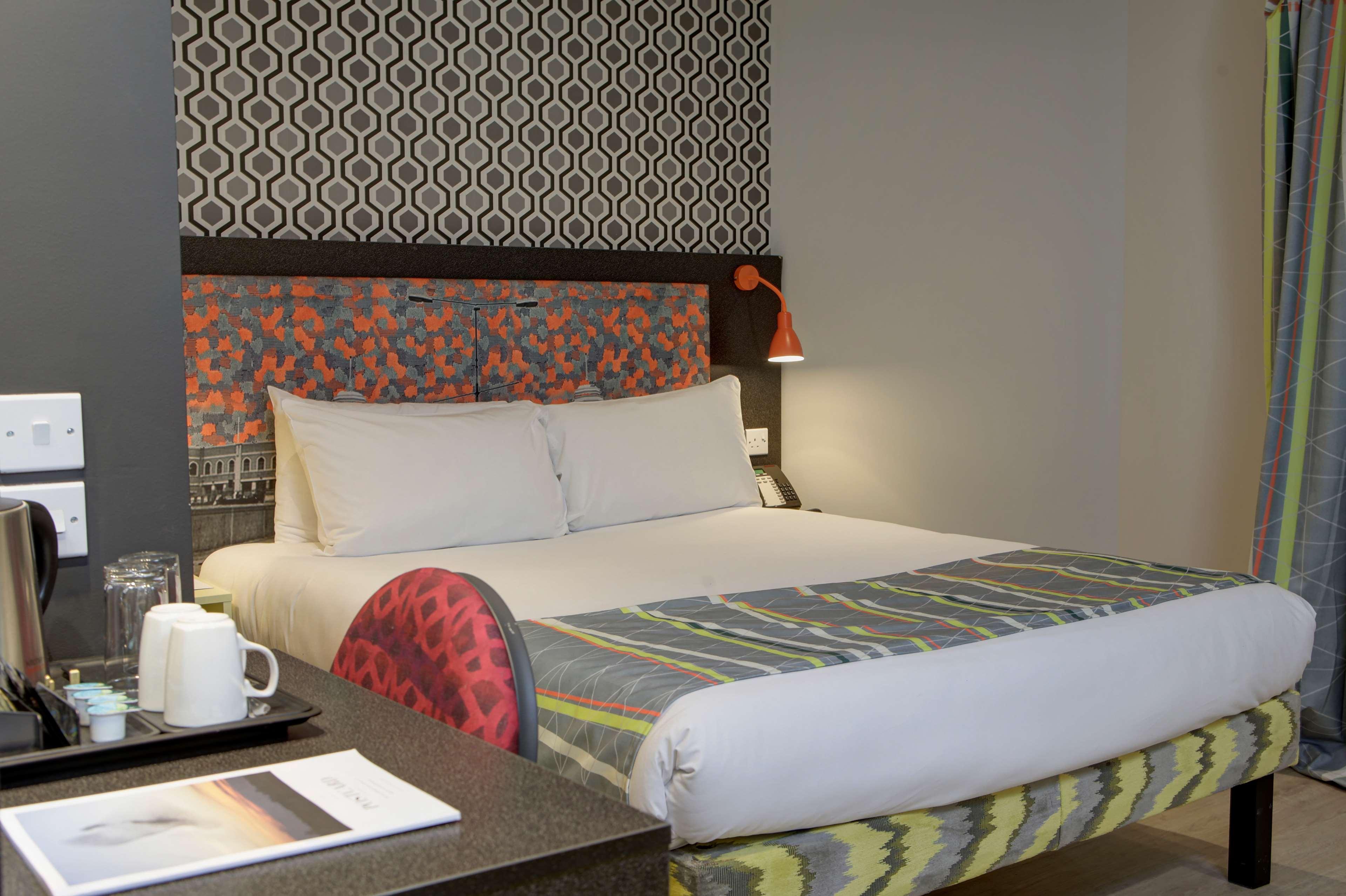 Best Western Plus London Wembley Hotel Экстерьер фото