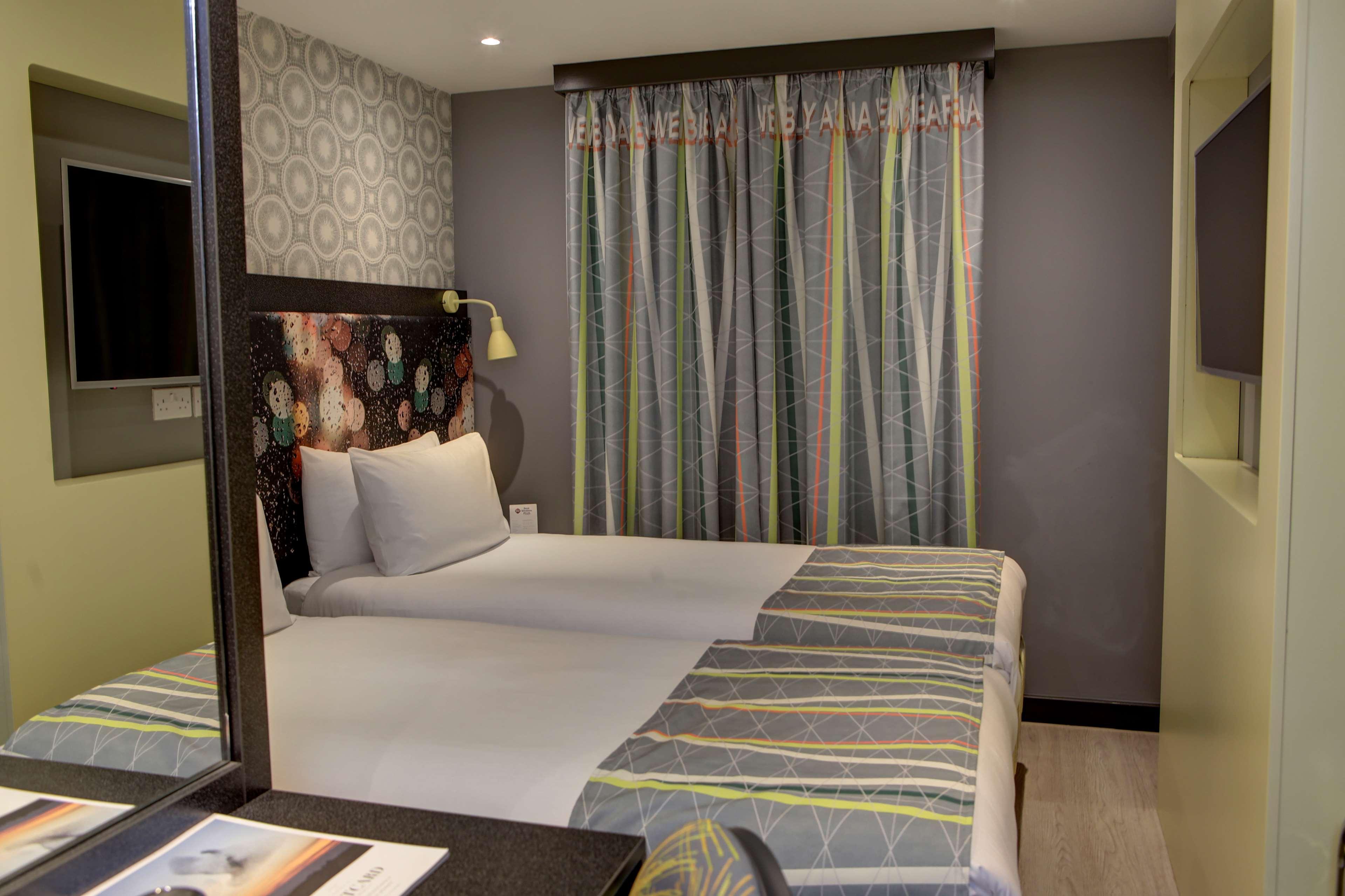 Best Western Plus London Wembley Hotel Экстерьер фото