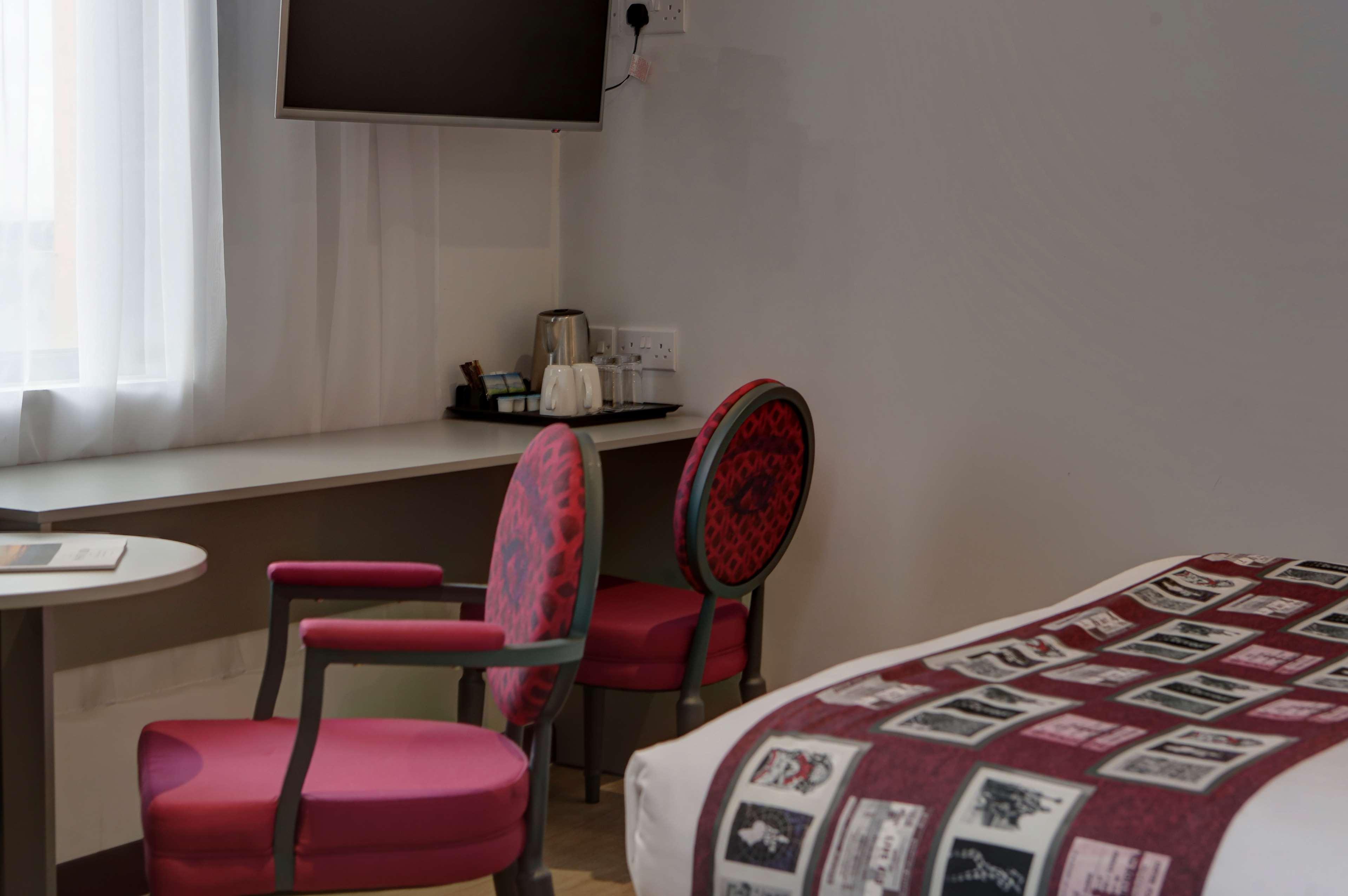 Best Western Plus London Wembley Hotel Экстерьер фото