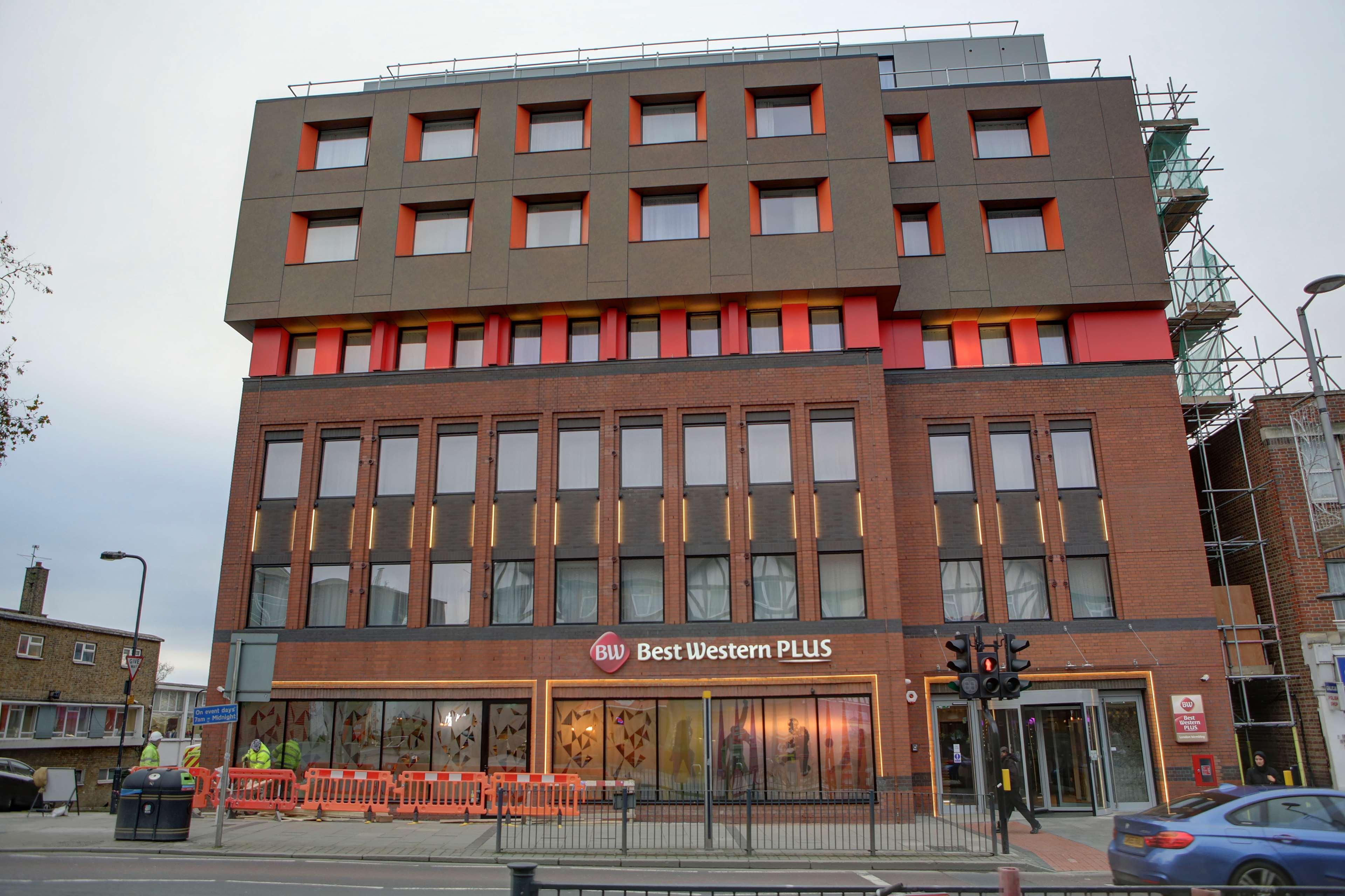 Best Western Plus London Wembley Hotel Экстерьер фото