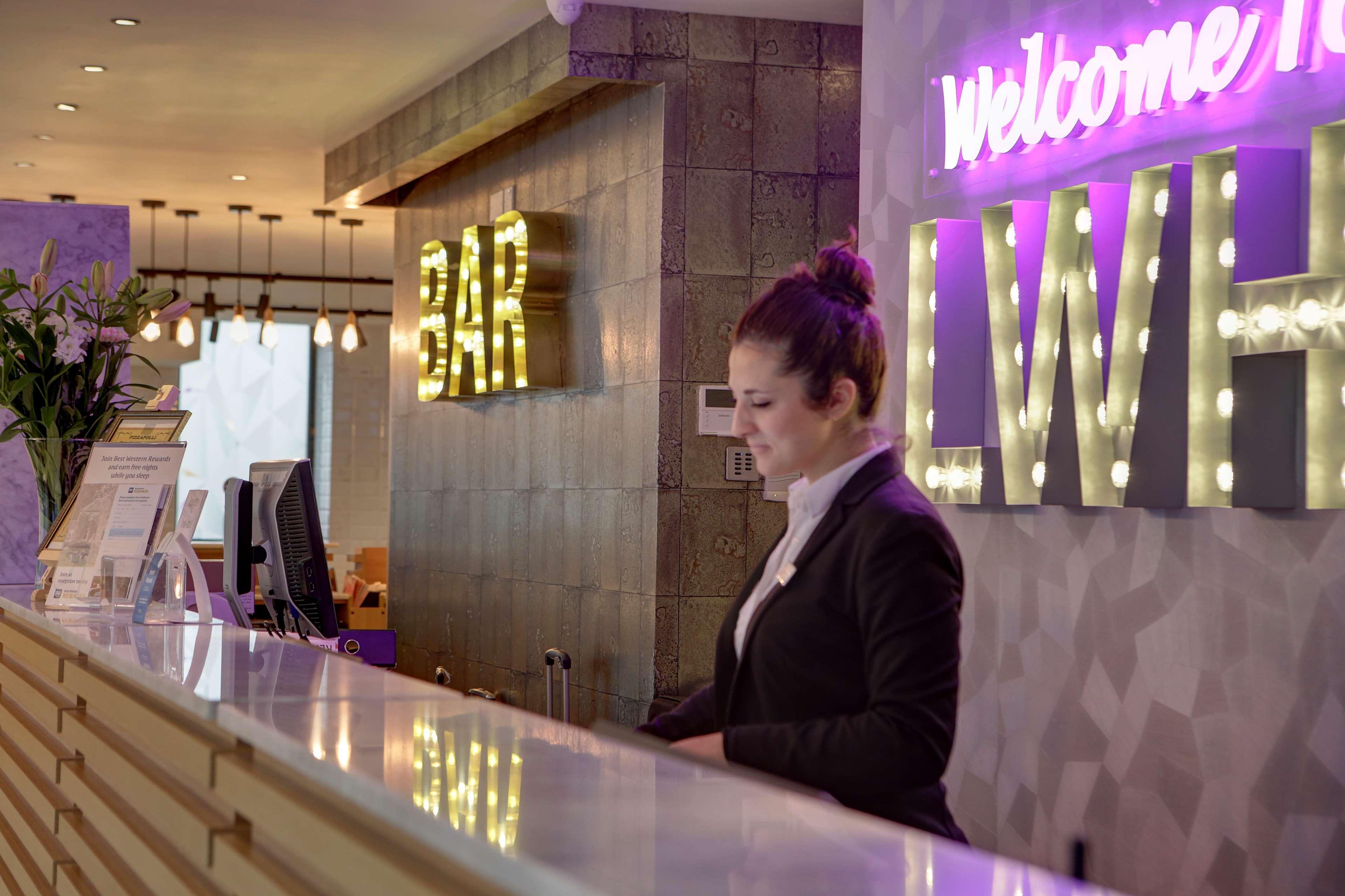 Best Western Plus London Wembley Hotel Экстерьер фото