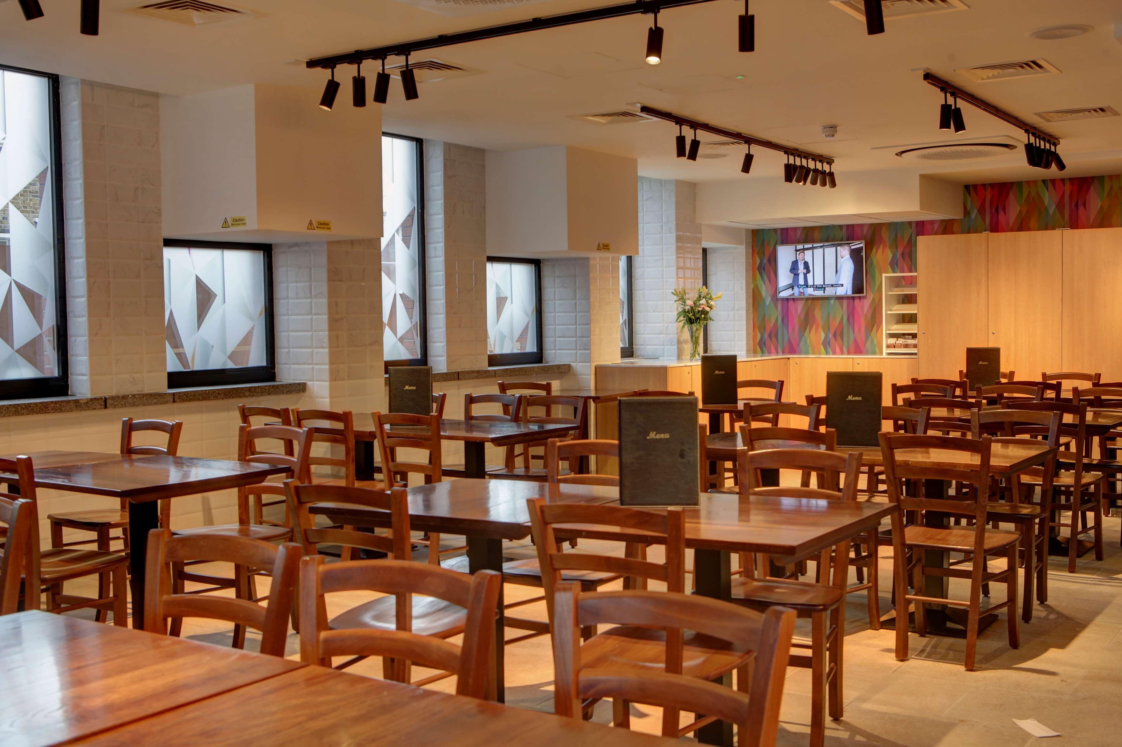 Best Western Plus London Wembley Hotel Экстерьер фото