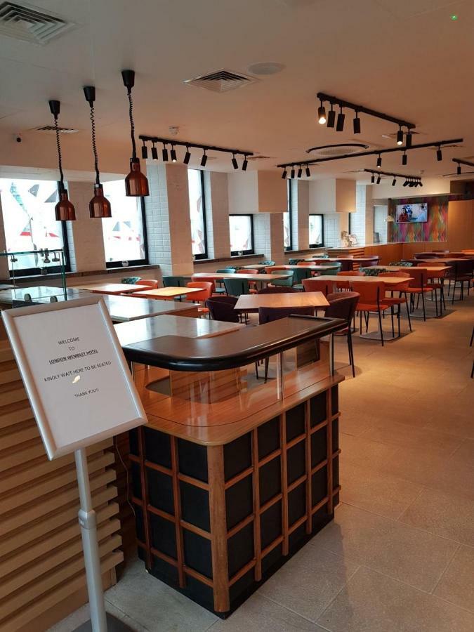 Best Western Plus London Wembley Hotel Экстерьер фото