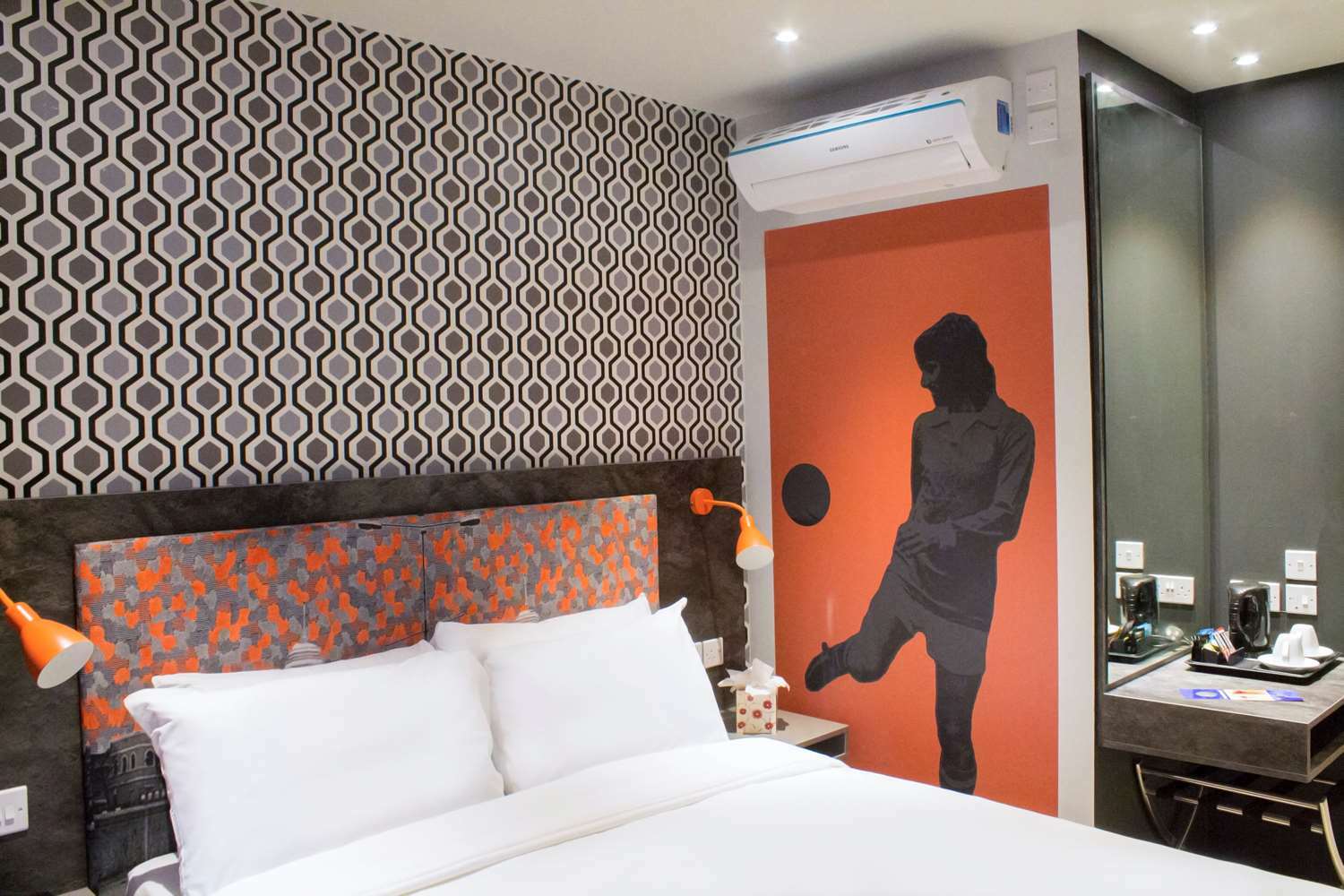Best Western Plus London Wembley Hotel Экстерьер фото